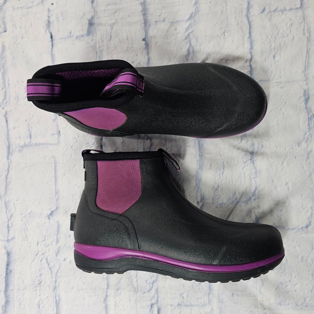 Noble Outfitters MUDS Boots Womens 7.5 Black Purple Waterproof Rubber Ankle